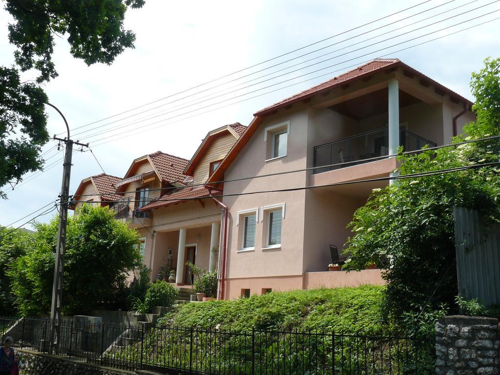 Hejo Apartman Miskolc Exterior photo