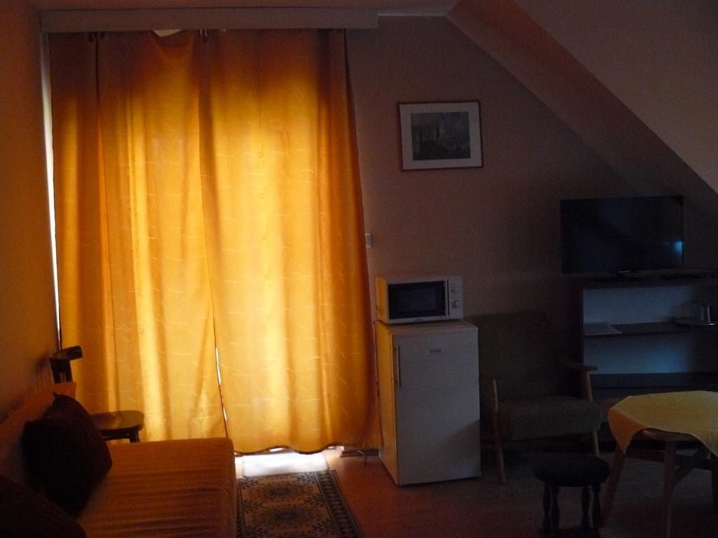 Hejo Apartman Miskolc Exterior photo