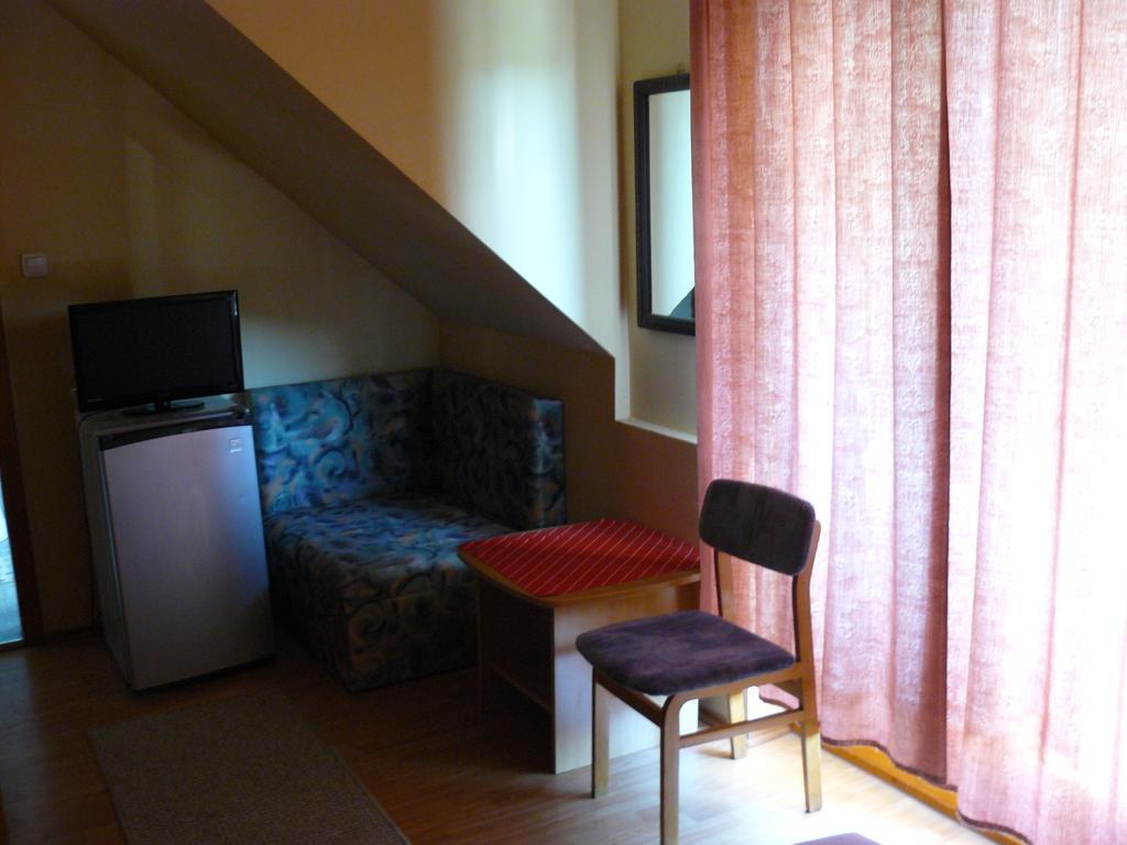 Hejo Apartman Miskolc Exterior photo